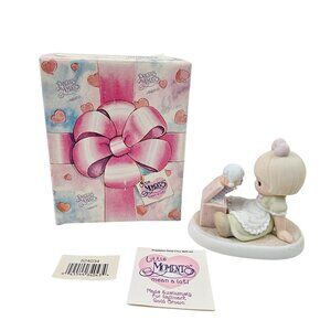 Precious Moments Figurine Lifes Filled With Little Surprises 1999 Enesco 524034